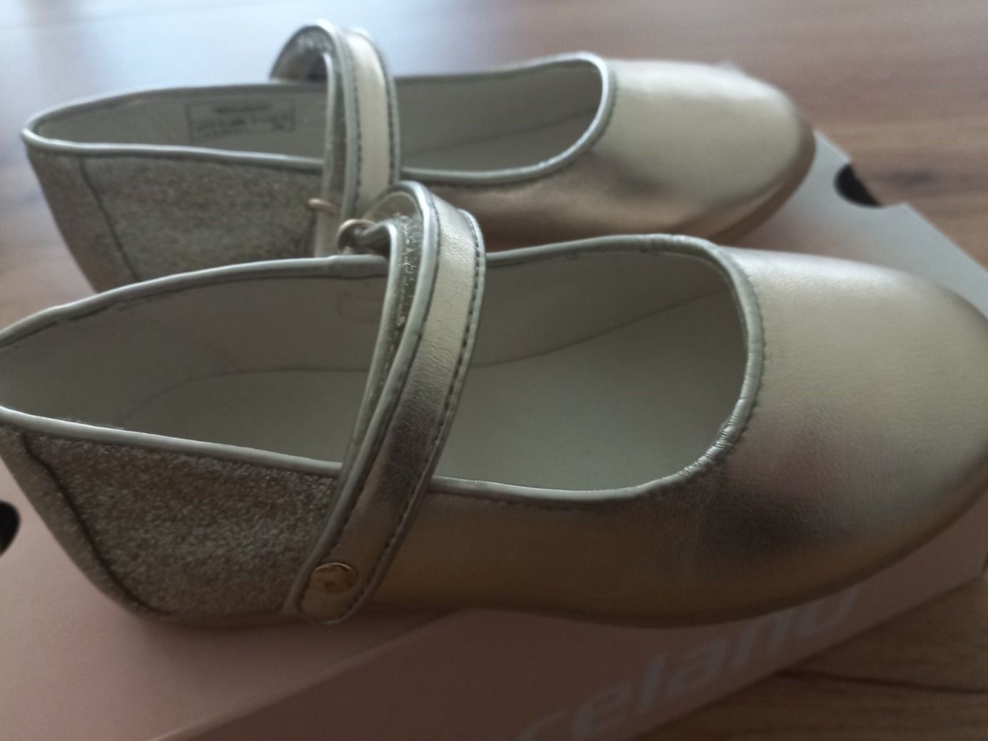 Chaussures filles: Schuhe – Neuf avec emballage d'origine à Basel par zaa_7ft5 1