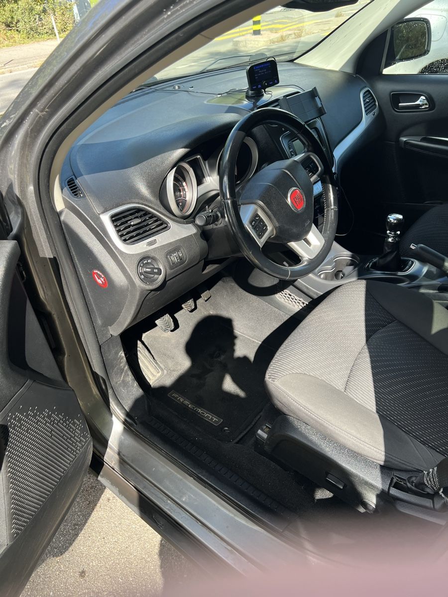 Fiat Automobili: Fiat Freemont 2011 – Usato da Zürich venduto da Michaellackas 3
