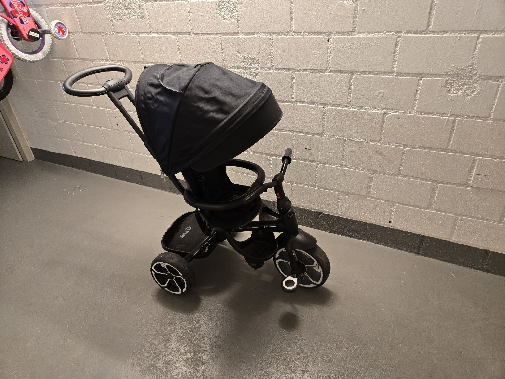 Veicoli per bambini: Qplay Tricycle Rito Black – Usato da Winterthur venduto da SneakersLeo 2