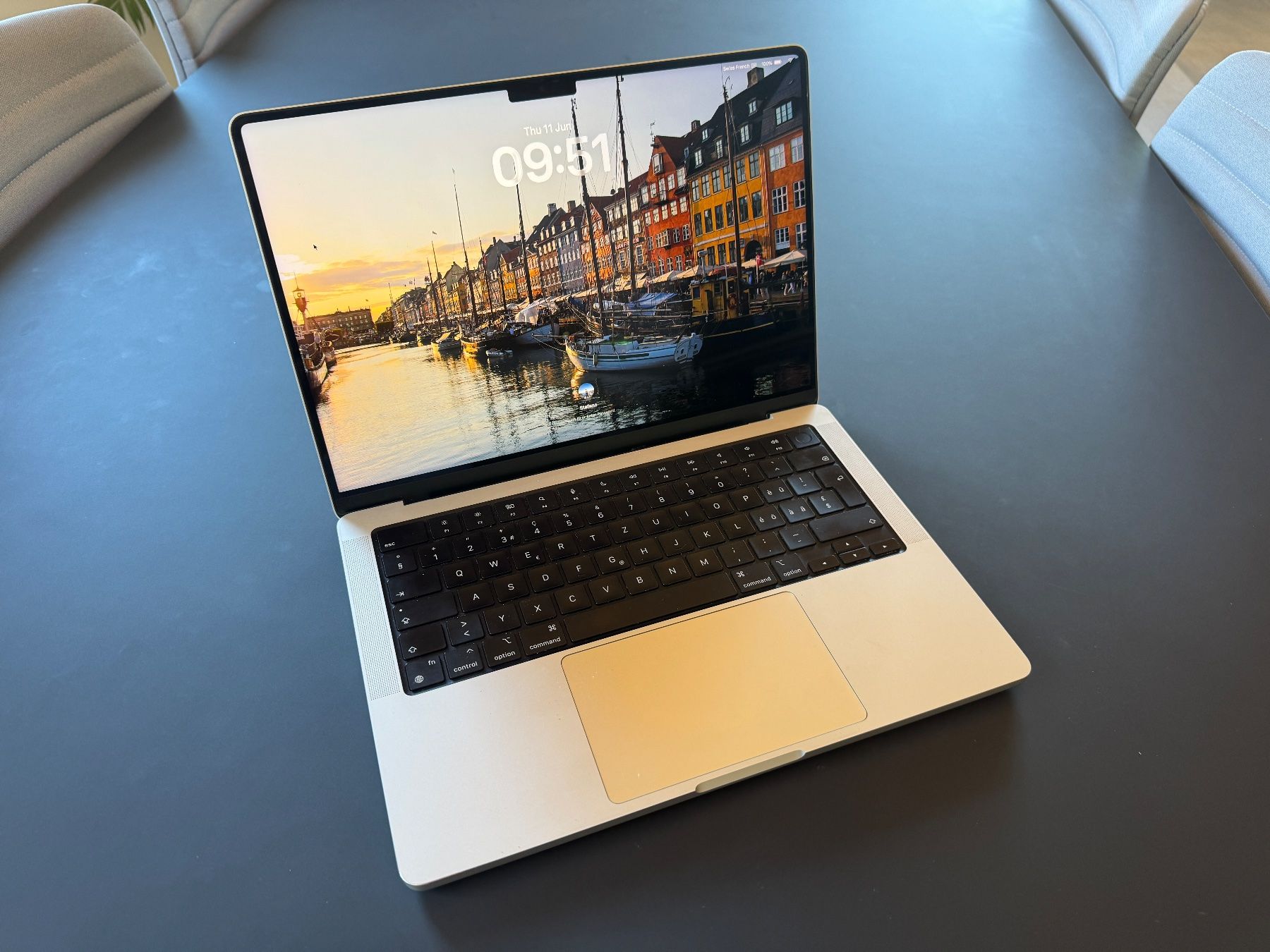 Apple Notebook: Apple MacBook Pro M1 Pro 14" Silber – Usato da Castel San Pietro venduto da Steex33