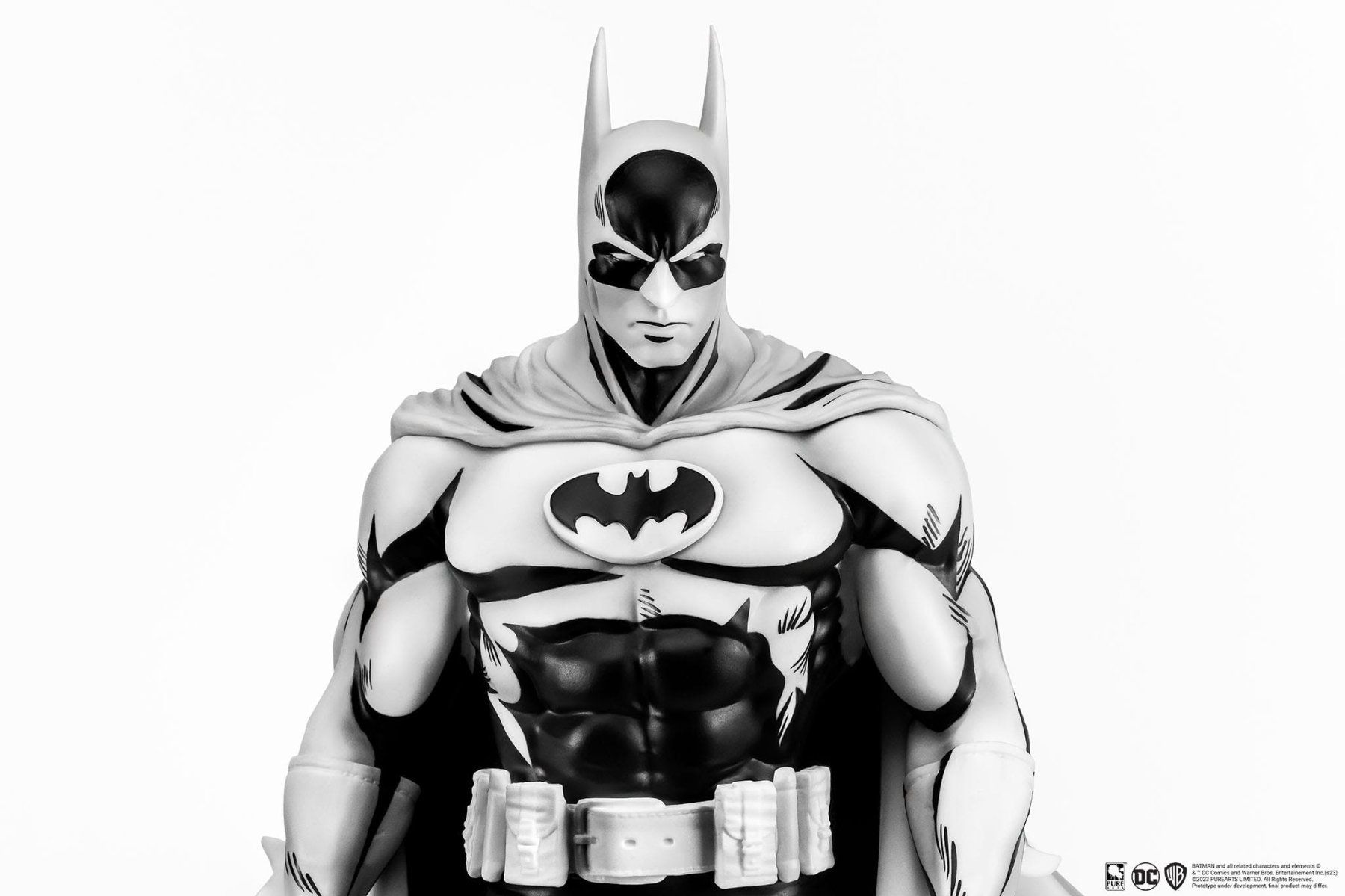 Statuette: Batman PX 1/8 SDCC 2024 Batman Black & White Version 27 cm – Nuovo e nell'imballaggio originale da St-Imier venduto da ATTAKSHOP 8