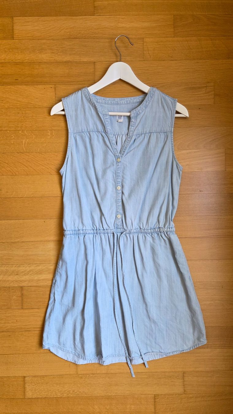 Gap Vestiti: GAP Dress Jeans, S – Usato da Fislisbach venduto da Maieriisli25