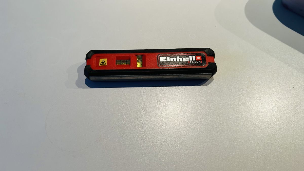 Einhell Mesurer: Einhell Lasernivelliergert TC-LL  – D'occasion à Winterthur par CocoTheCat