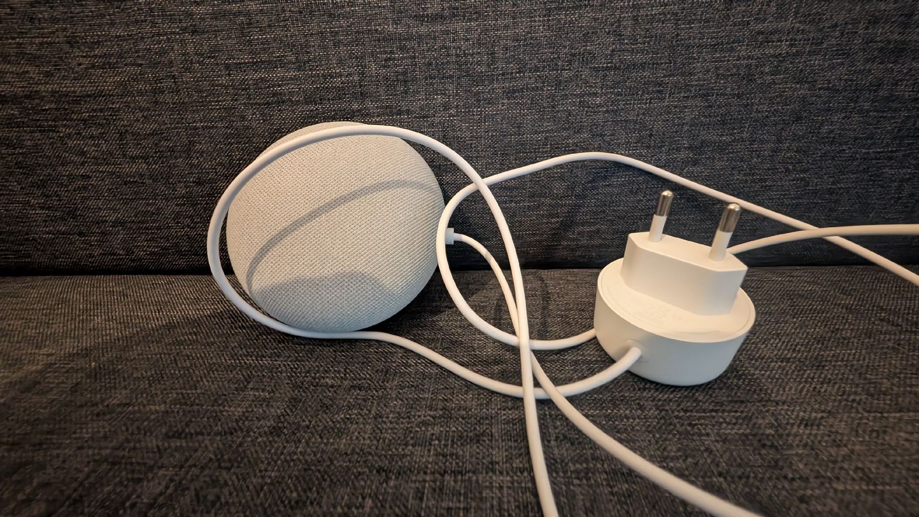 Google Casse acustiche: Google Nest Mini Lautsprecher weiss gebraucht – Usato da Winterthur venduto da age08 1