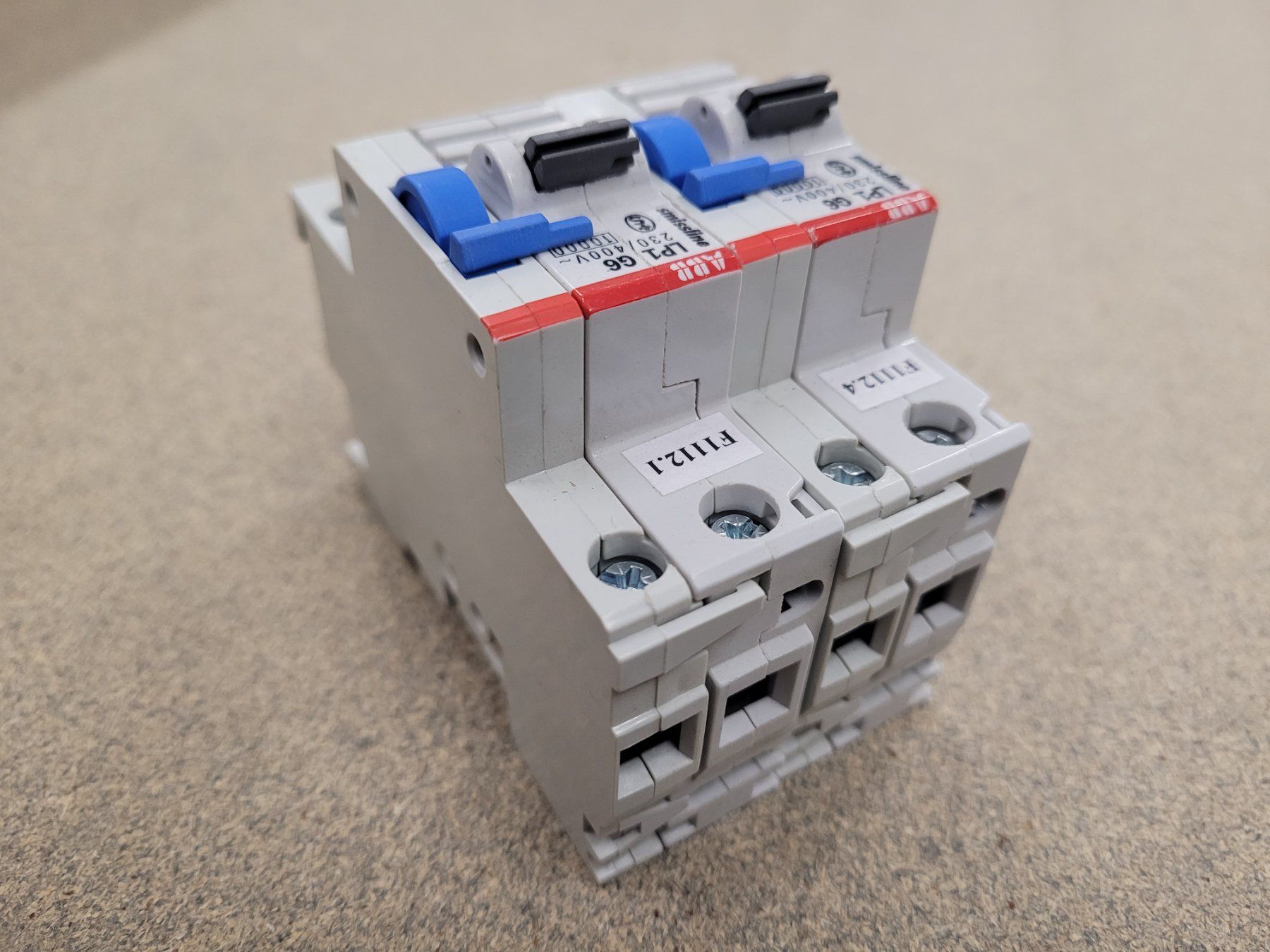 ABB Componenti elettronici: 2 Stück Sicherungen ABB LP1 G6 – Usato da Vitznau venduto da Night-Fire 3