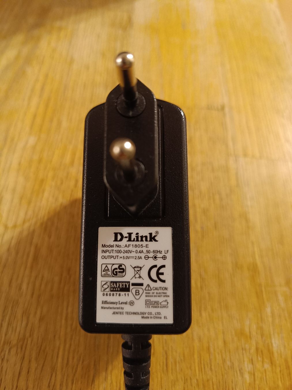 Ladegeräte: D-Link Netzteil AF1805-E, 5V 2.5A - Top Zustand! – Gebraucht aus Liesberg Dorf von Tisba_swiss