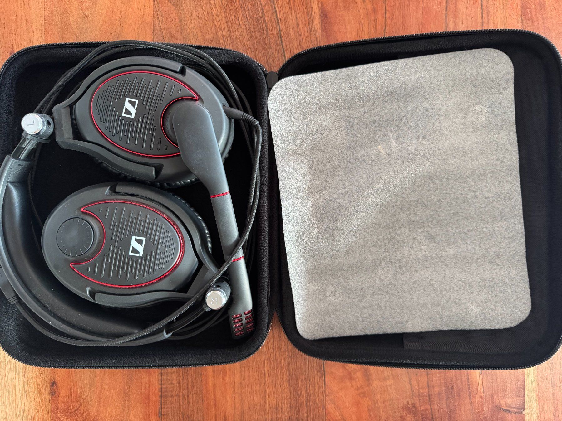 Sennheiser Cuffie: Sennheiser Gaming Headset mit Mikrofon & Hardcase – Usato da Ostermundigen venduto da nick.fischer