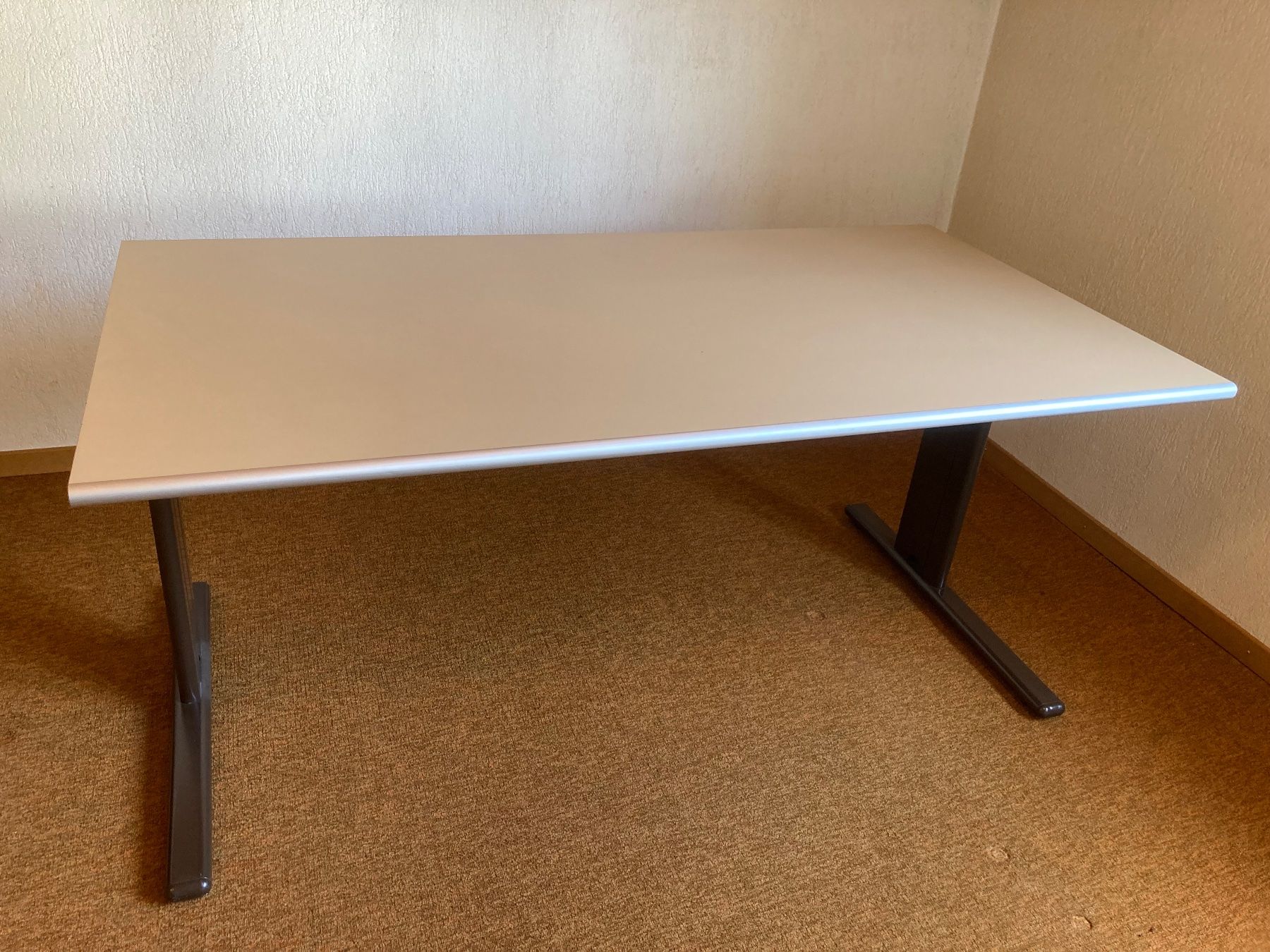 Schreibtische: 1 Bürotisch sehr Stabil – Gebraucht aus Bauma von Dampf63 4