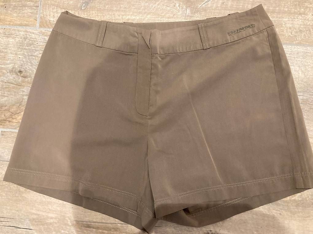 Pantaloni: MEXX Shorts  – Usato da Ramsen venduto da mar_jsh2