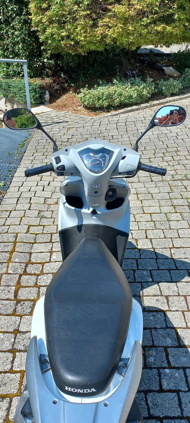 Honda Scooter: Scooter Honda Vision 110 – Usato da St-Légier-Chiésaz venduto da rac_q8pz 4
