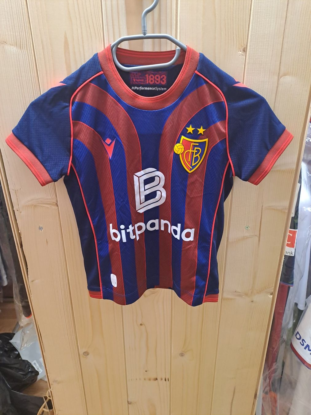 FC Bâle Survêtements: FC Basel Trikot Kleinkind – Neuf (Voir description) à Pratteln par olliw