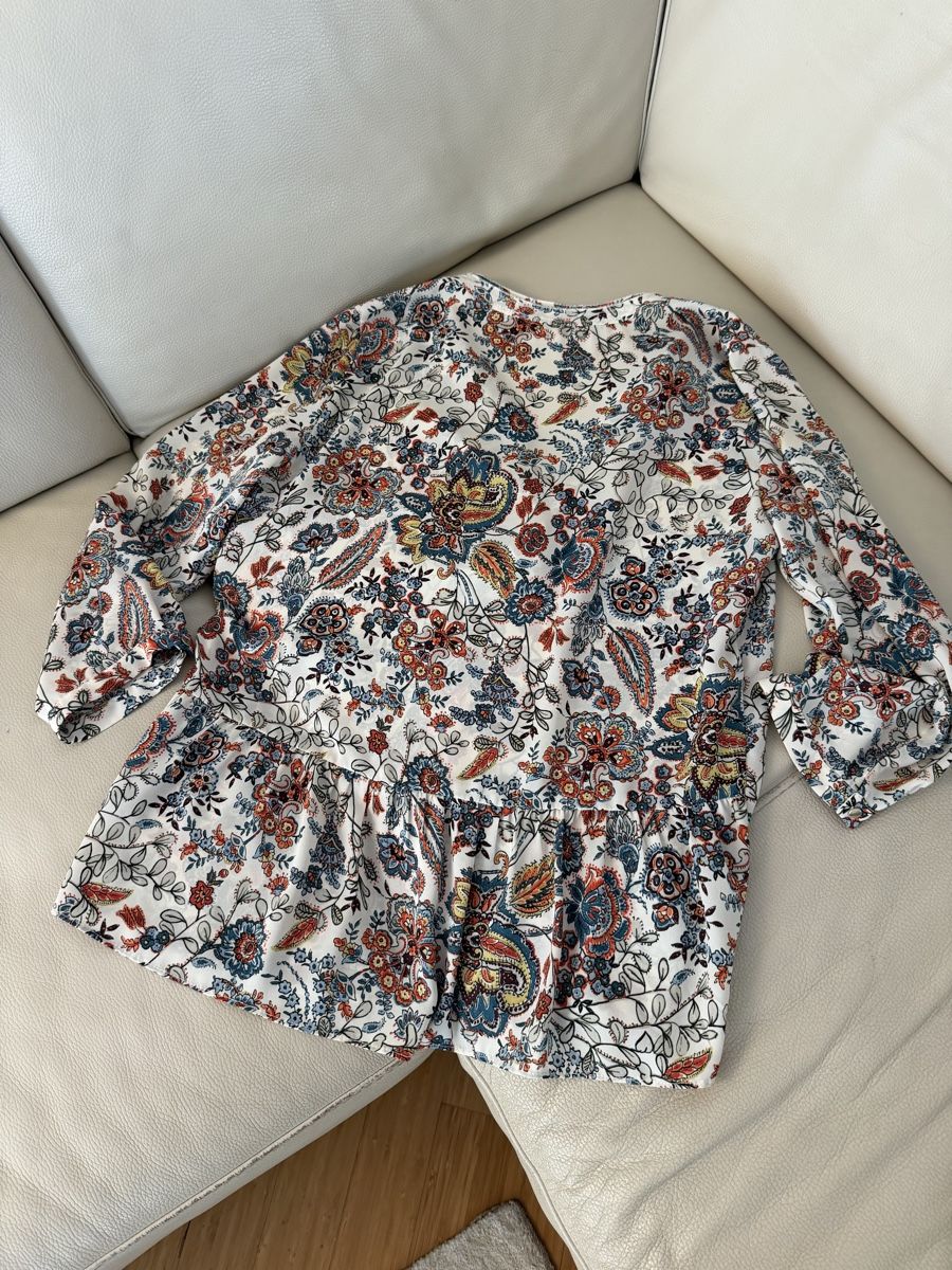 Zara Camicette: Zara Bluse Gr. S neuwertig – Nuovo (secondo la descrizione) da Wichtrach venduto da Adriana222 2