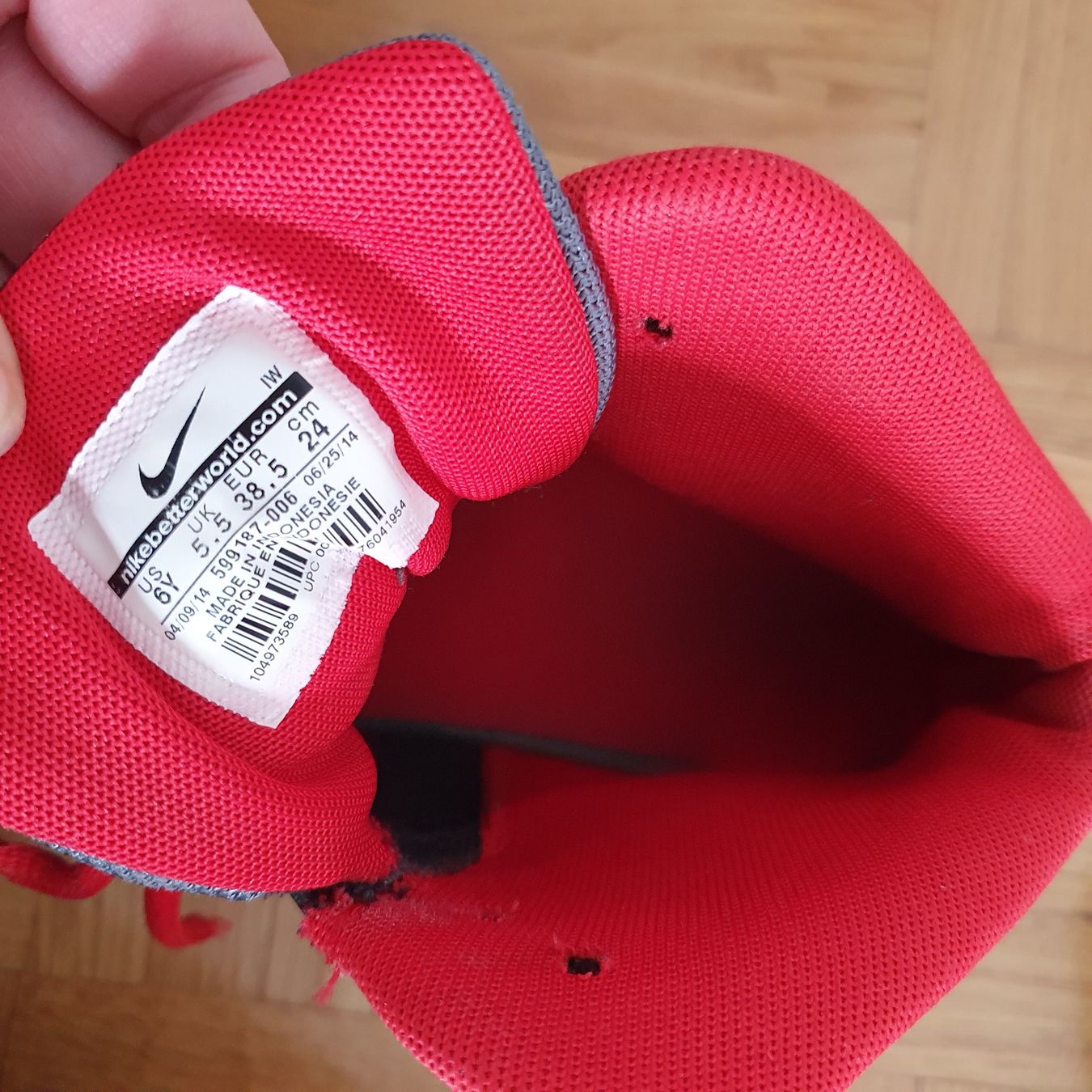 Nike Scarpe da uomo: Chaussures Nike 38,5 – Usato da Prilly venduto da RoDyRe 1