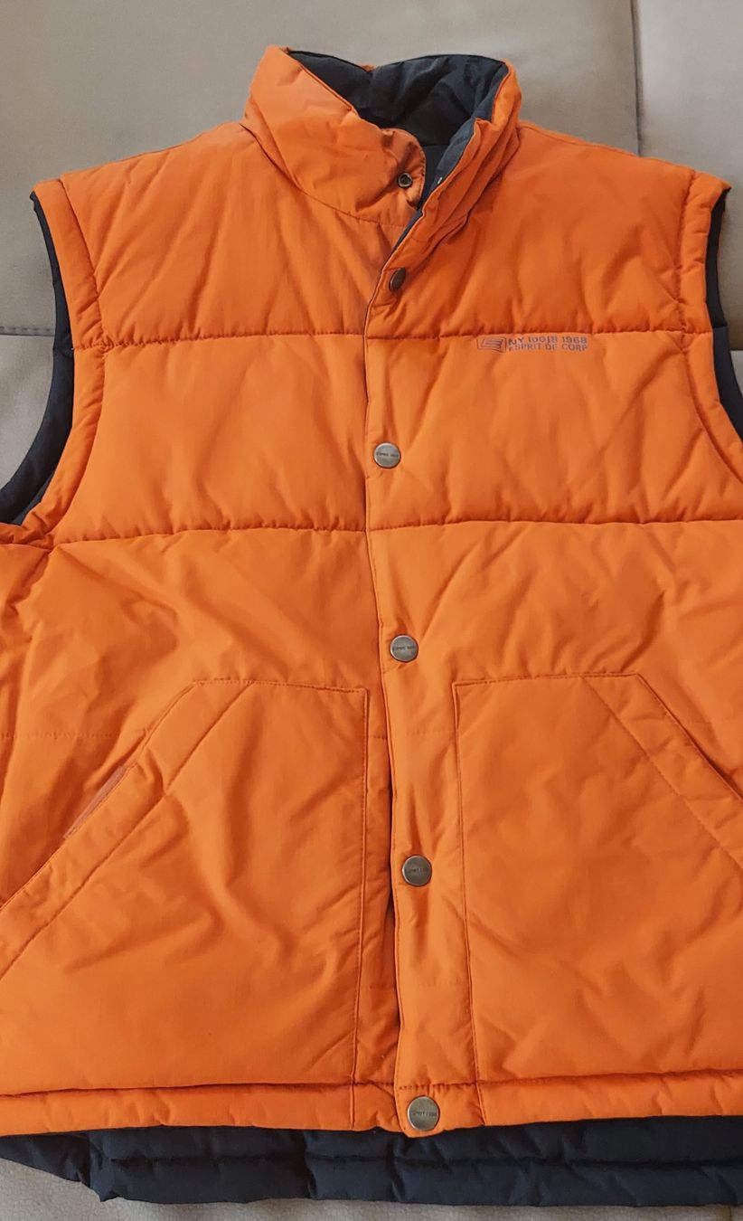 Esprit Gilet & Giacche: Esprit Herren Weste, Gr. M – Nuovo (secondo la descrizione) da Liestal venduto da swary007 1