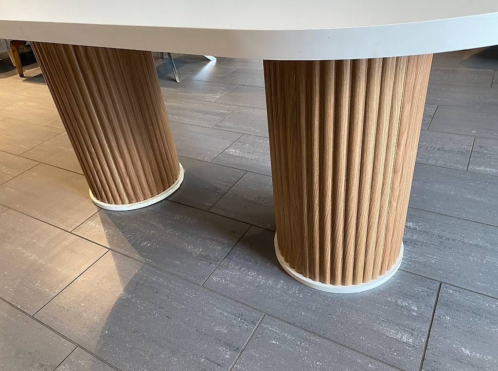 Tables: Esstisch Neu   – D'occasion à Ebikon par LiCHtMobel 2