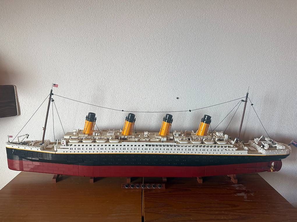 Kit di costruzioni: TITANIC LEGO  – Usato da Crans-Montana venduto da rem_jb87
