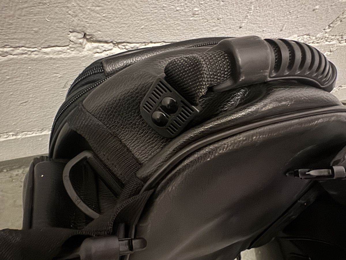 Ducati Tutti i ricambio per moto: Ducati Performance Tankrucksack – Ducati Monster – Usato da Zumikon venduto da Aulla 4