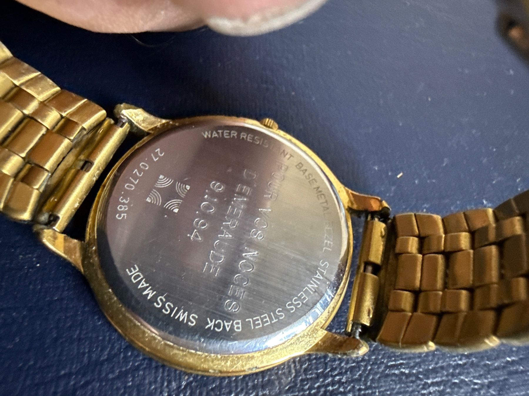 Zenith Uhren: Zenith Cosmopolitan Quarz 34 mm – Gebraucht aus Pfeffingen von Allhandelklgwatches 3