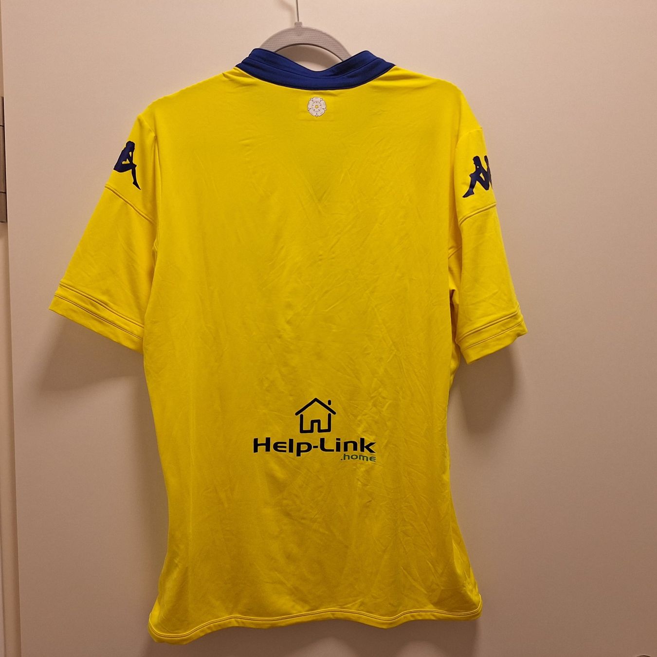 Leibchen & Hosen: Kappa LUFC Leeds XL 2015 – Gebraucht aus Bellinzona von LA-ropa-de-Juan 1