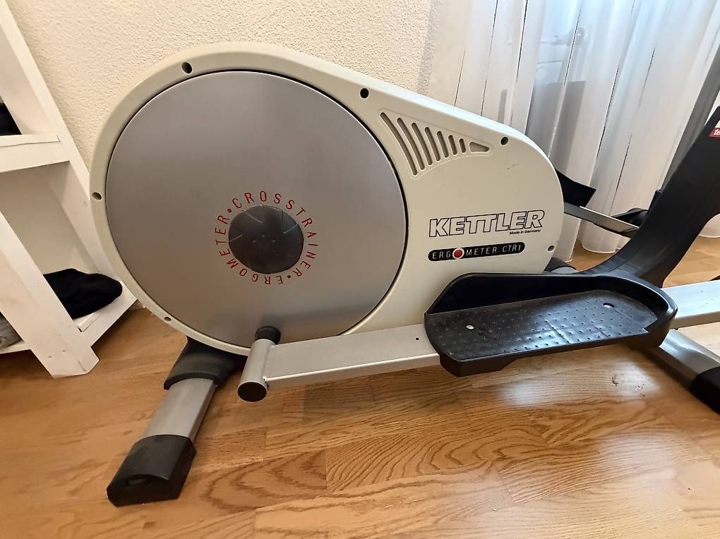 Vélos d'appartement:  Crosstrainer  Kettler Ergometer Ctr 1 – D'occasion à Port par kutkel 1