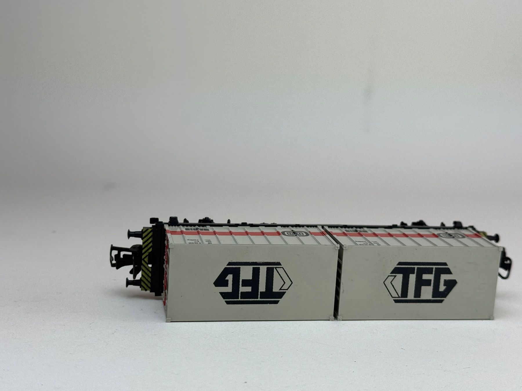 Modellini di ferrovie: HR- Märklin Containerwagon DB TFG Dachdruck – Usato da Elm venduto da Wikmtz 3