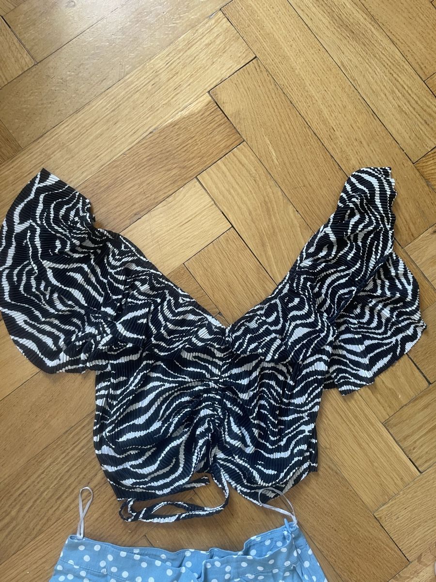 Lotti di vestiti: Sommeroutifts – Nuovo (secondo la descrizione) da Basel venduto da nad_qtm6 6