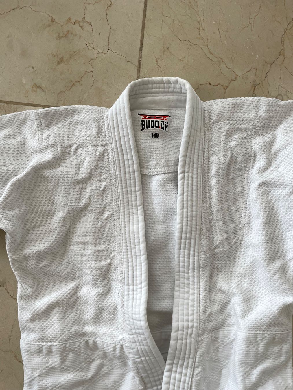 Completi: Kinder Judoanzug – Usato da Auw venduto da Sappelt 1
