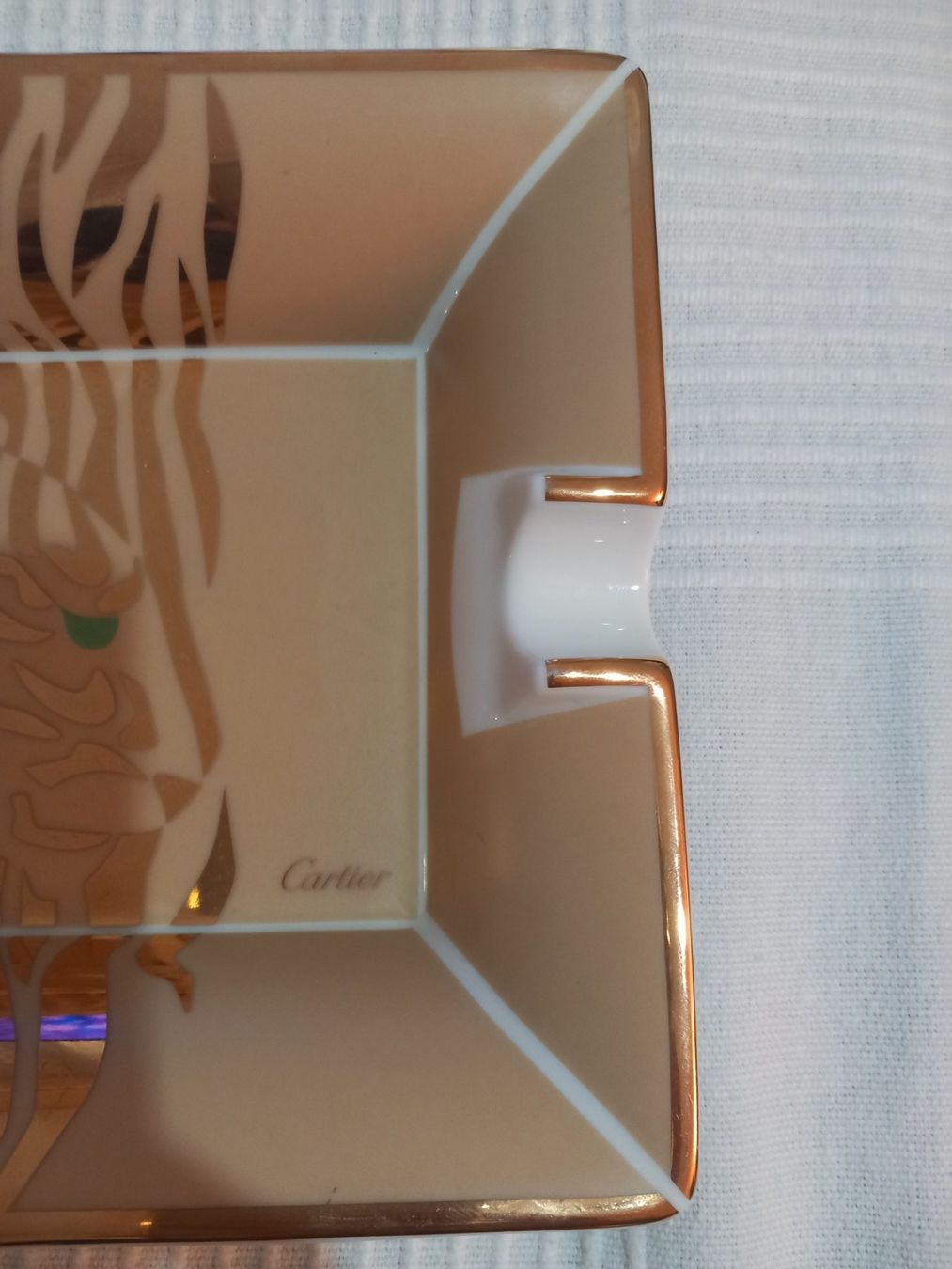 Cartier Portacenere: CARTIER cendrier panthère – Usato da Le Grand-Saconnex venduto da Rgt87 7