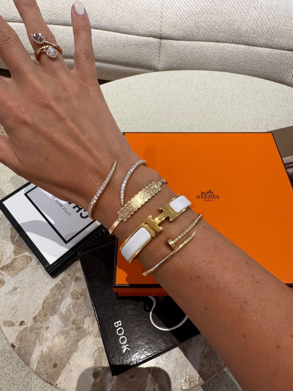 Hermès Bracciali & Braccialetti: HERMES ARMREIF CLIC H WEISS – Usato da Schwyz venduto da bofb 1