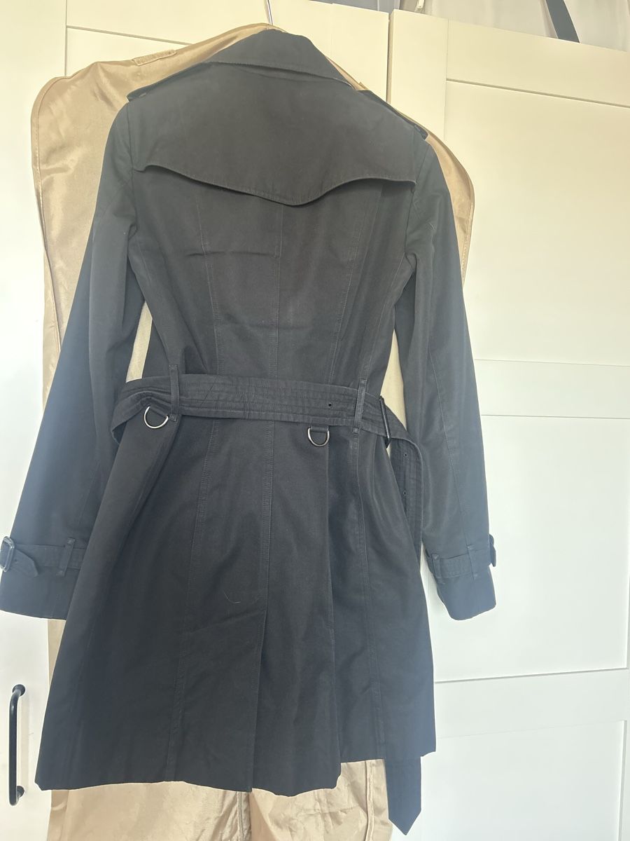 Burberry Mäntel: The Sandringham Trenchcoat von Burberry - – Gebraucht aus Horgen von vhupfu91 1