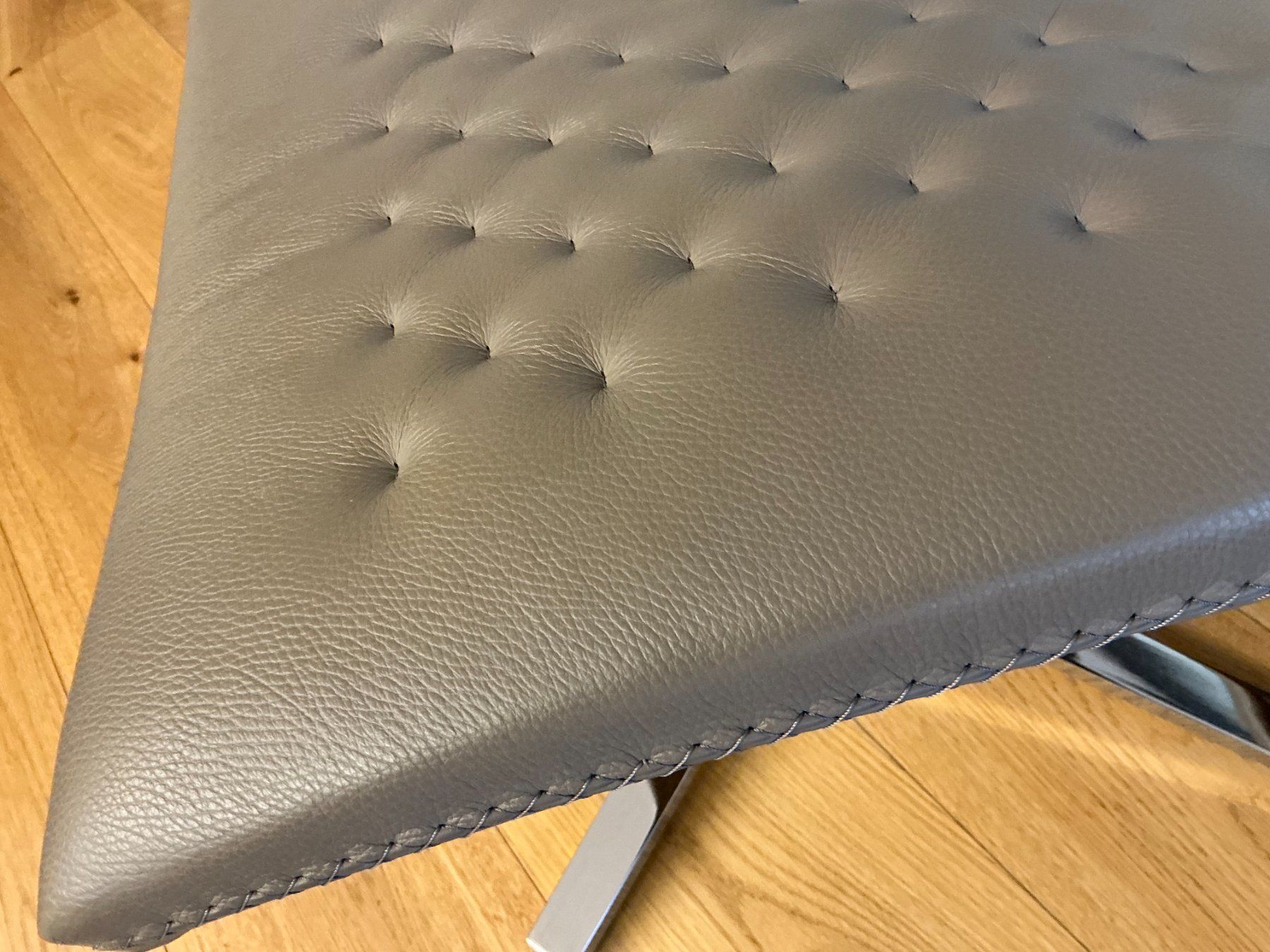 De Sede Poltrone: Design-Klassiker: De Sede DS-51 Sessel inkl. Hocker – Usato da Bern venduto da jul_hvd5 2