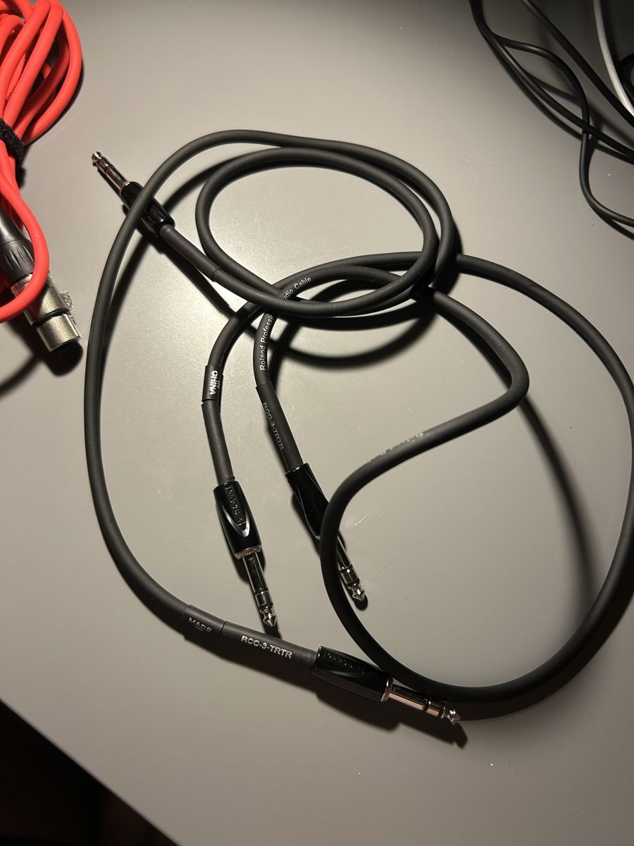 Registratori: Focusrite Scarlett Solo Studio Set – Usato da Basel venduto da lenarrari 5