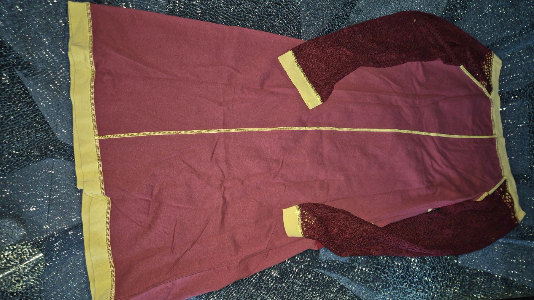 Vestiti: Abito particolare – Usato da Gordevio venduto da RUBY104 2