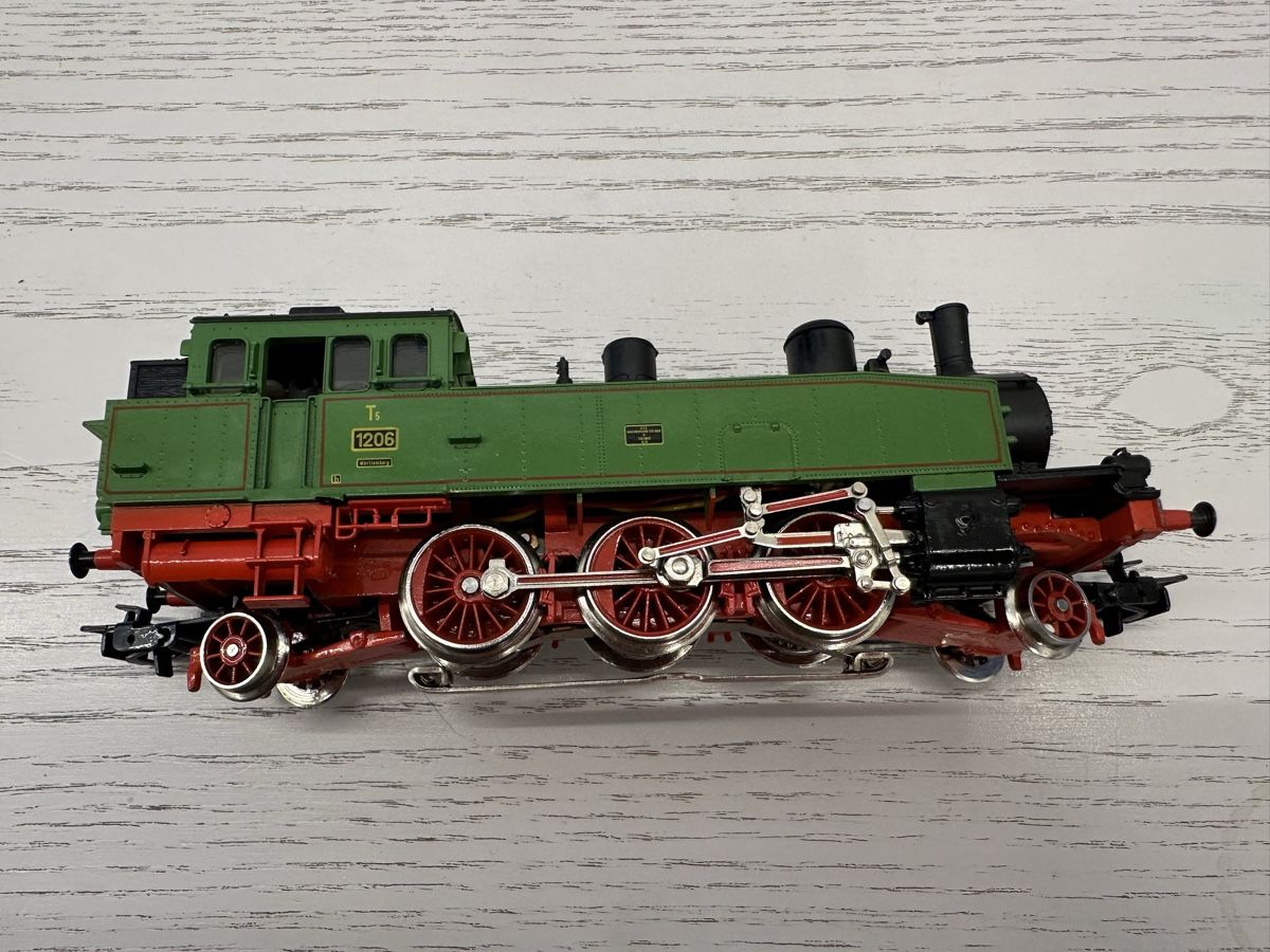 Märklin Modellini di ferrovie: Märklin 3312 K.W.St.E. BR T5 – Usato da Lupsingen venduto da New-Haven 3