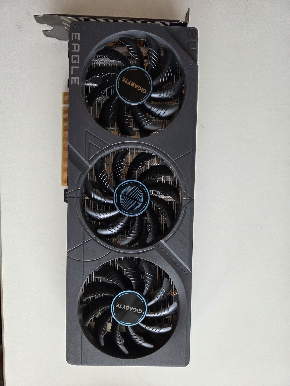 Nvidia Schede grafiche: Gigabyte GeForce RTX 4060 8GB EAGLE OC – Usato da Winterthur venduto da rob_6zv6