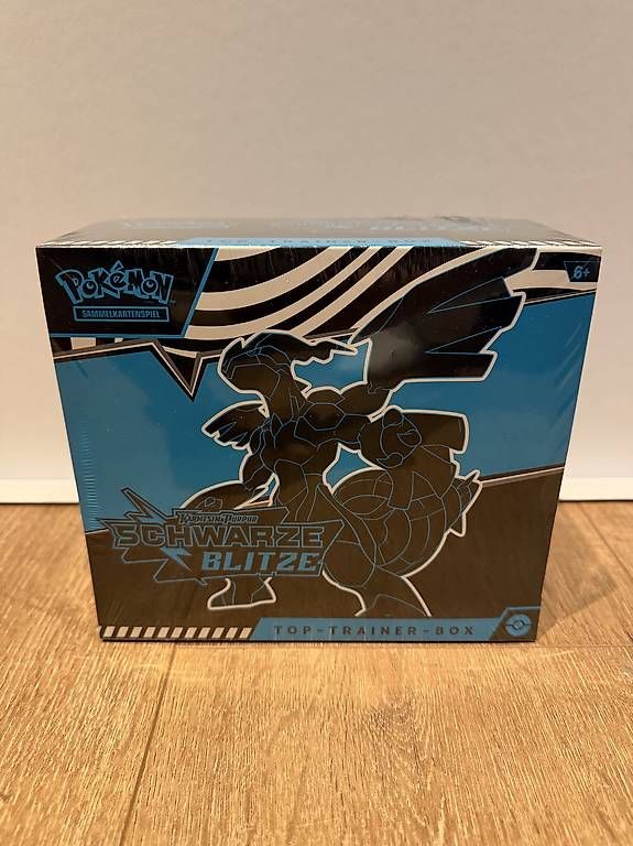Pokémon Carte collezionabili: Pokémon Schwarze Blitze Top Trainer Box DE – Nuovo e nell'imballaggio originale da Hellbühl venduto da Remunchi