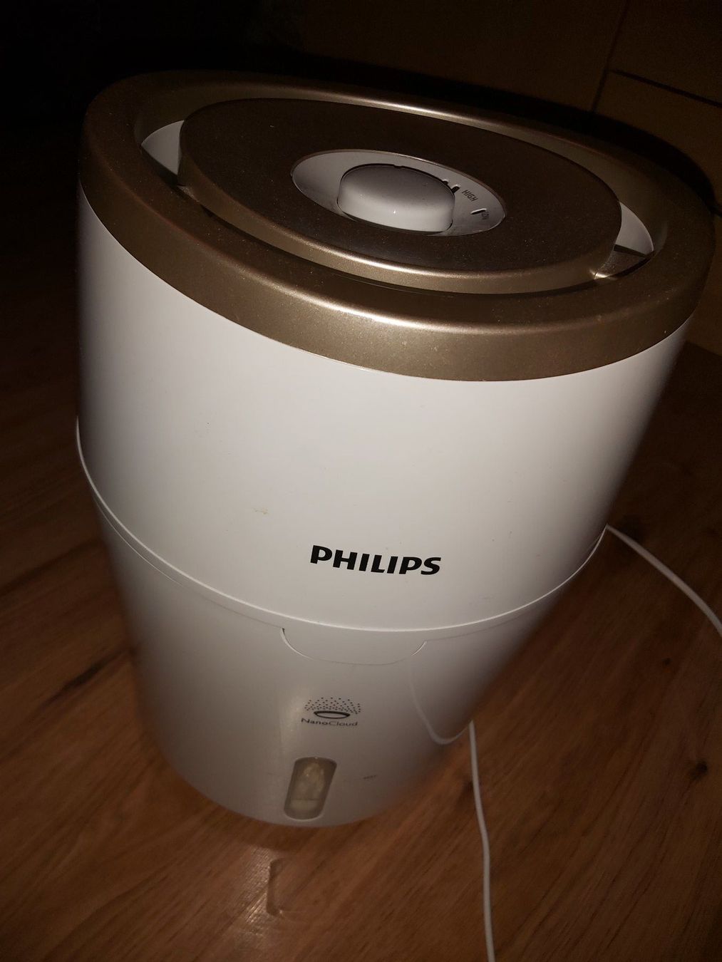 Philips Luftbefeuchter: Humidificateur Philips NanoCloud – Gebraucht aus La Rippe von veromaud