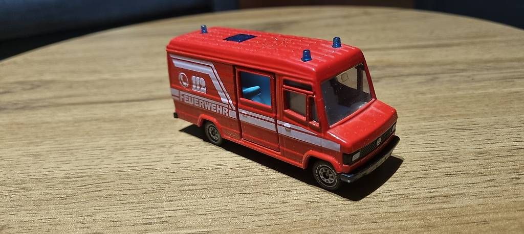 Modellini d'auto: Feuerwehr Siku 809D  – Usato da Landquart venduto da Predi91