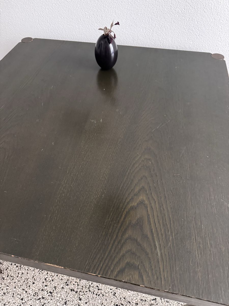 Tische: quadratischer Tisch Holz olivgrün – Gebraucht aus Zürich von casual4 5