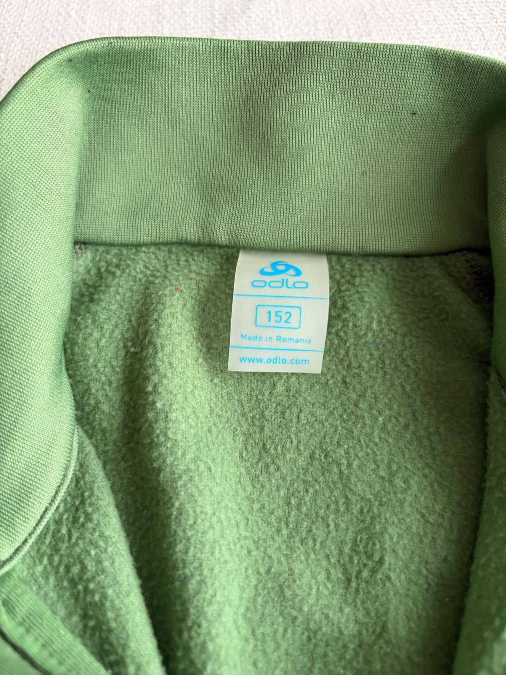 Odlo Pulls et sweat-shirts: Pullover von Odlo, 152 – D'occasion à Rotkreuz par fra_6f8f 1