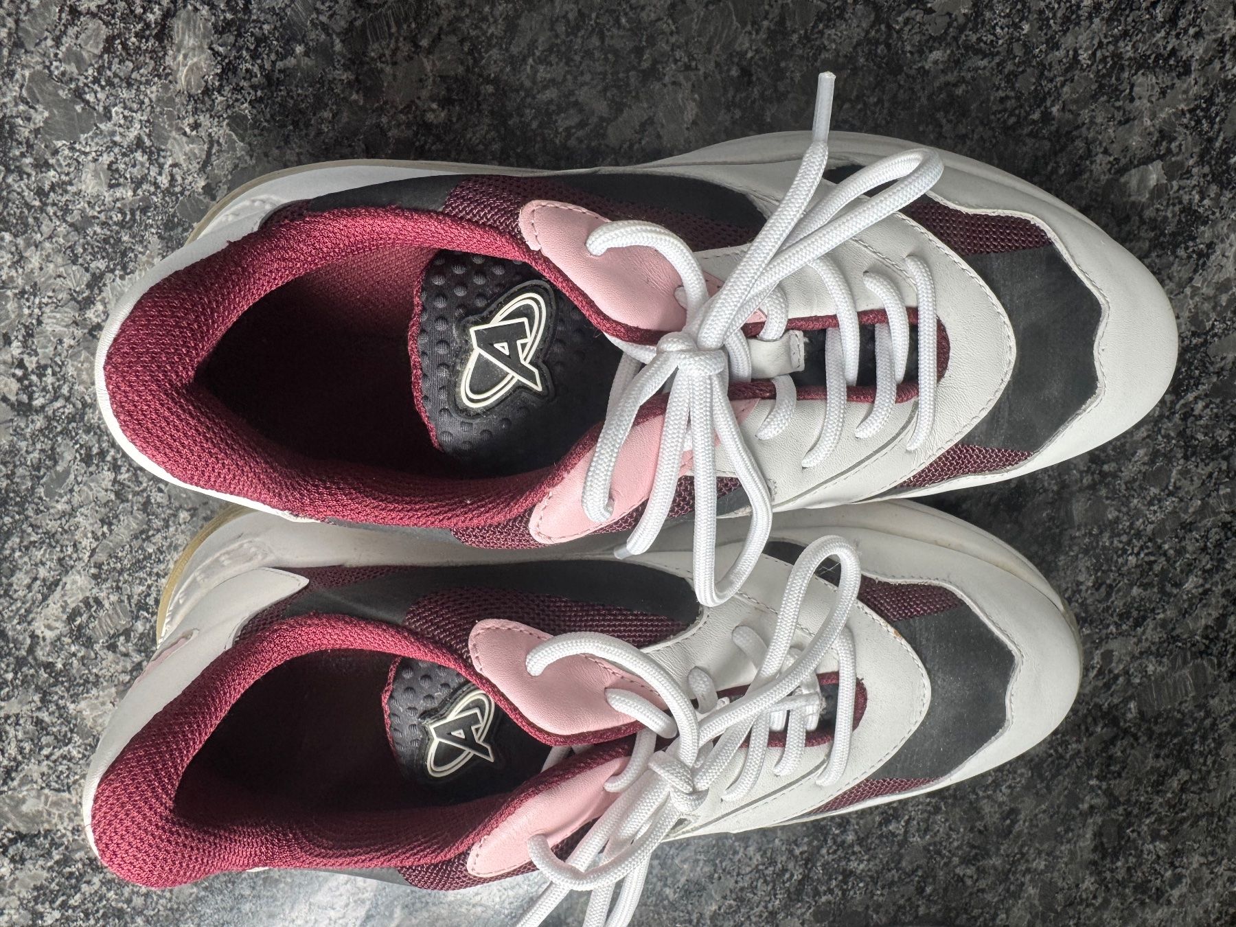 Axel Arigato Scarpe da donna: Axel Arigato, Gr.39 – Nuovo (secondo la descrizione) da Baden venduto da Sakilili 1
