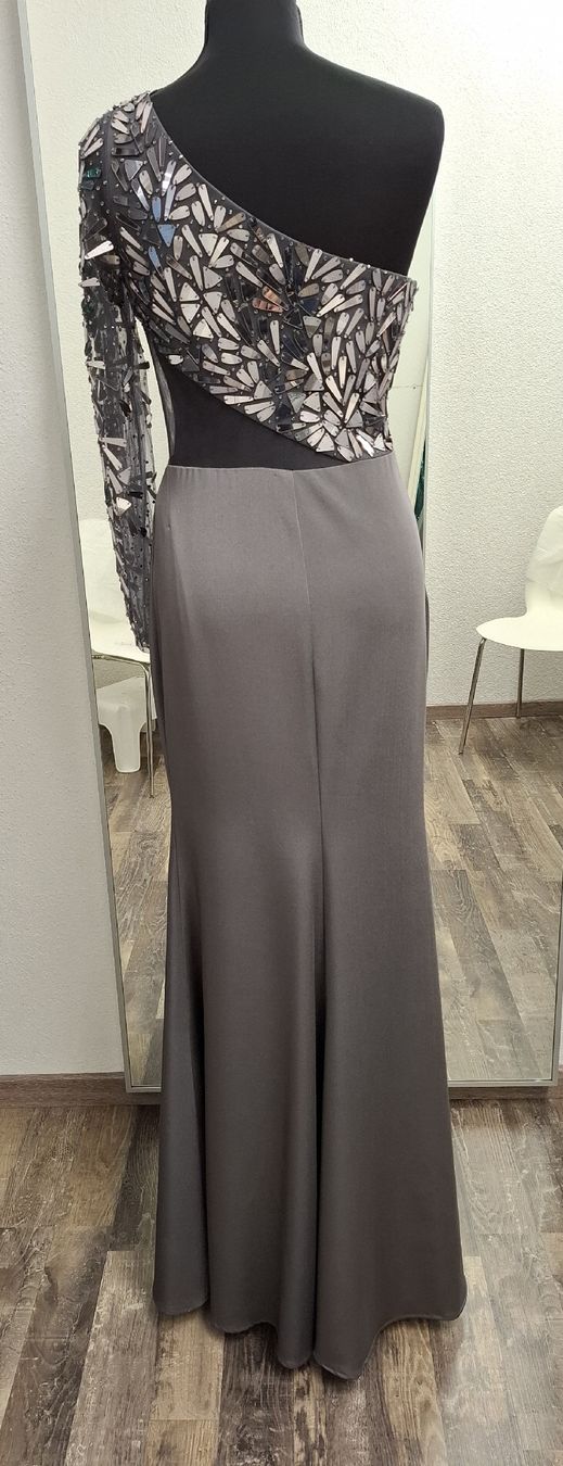 Vestiti: Graues Kleid – Nuovo (secondo la descrizione) da Uster venduto da VMT. 4