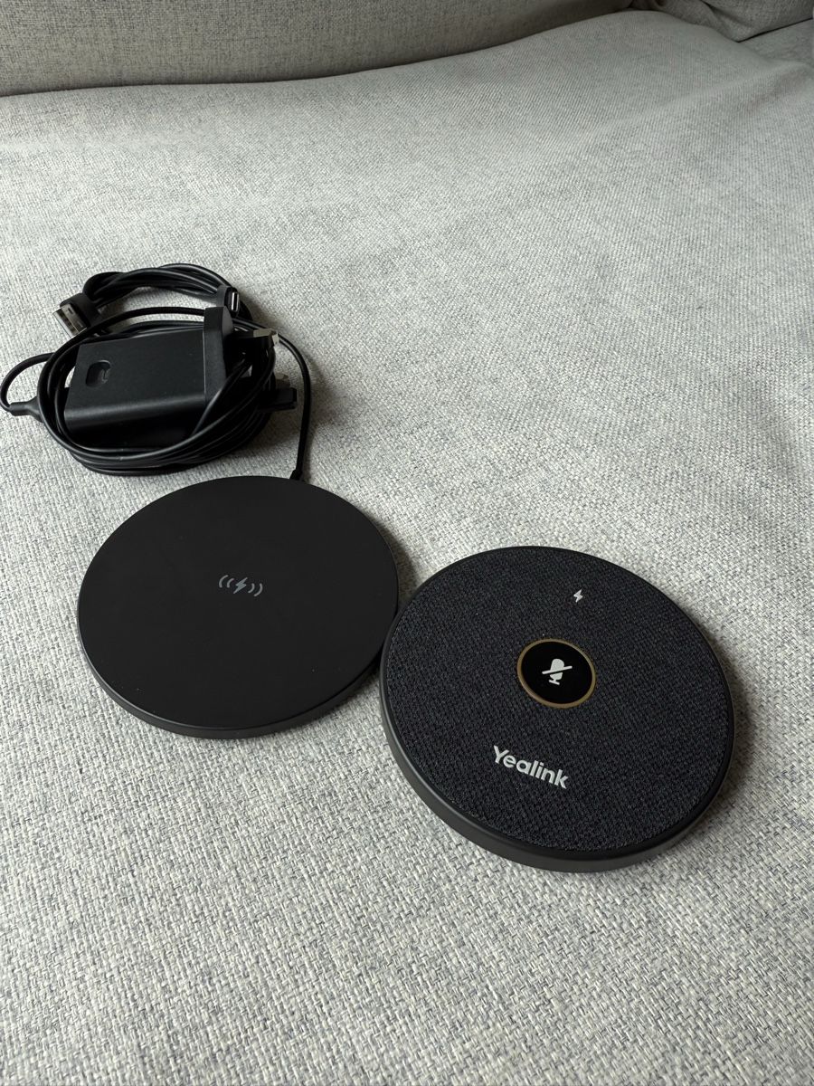 Microfoni: AIRHUG 21 USB Conference Microphone – Nuovo (secondo la descrizione) da Zürich venduto da YanaZam 2