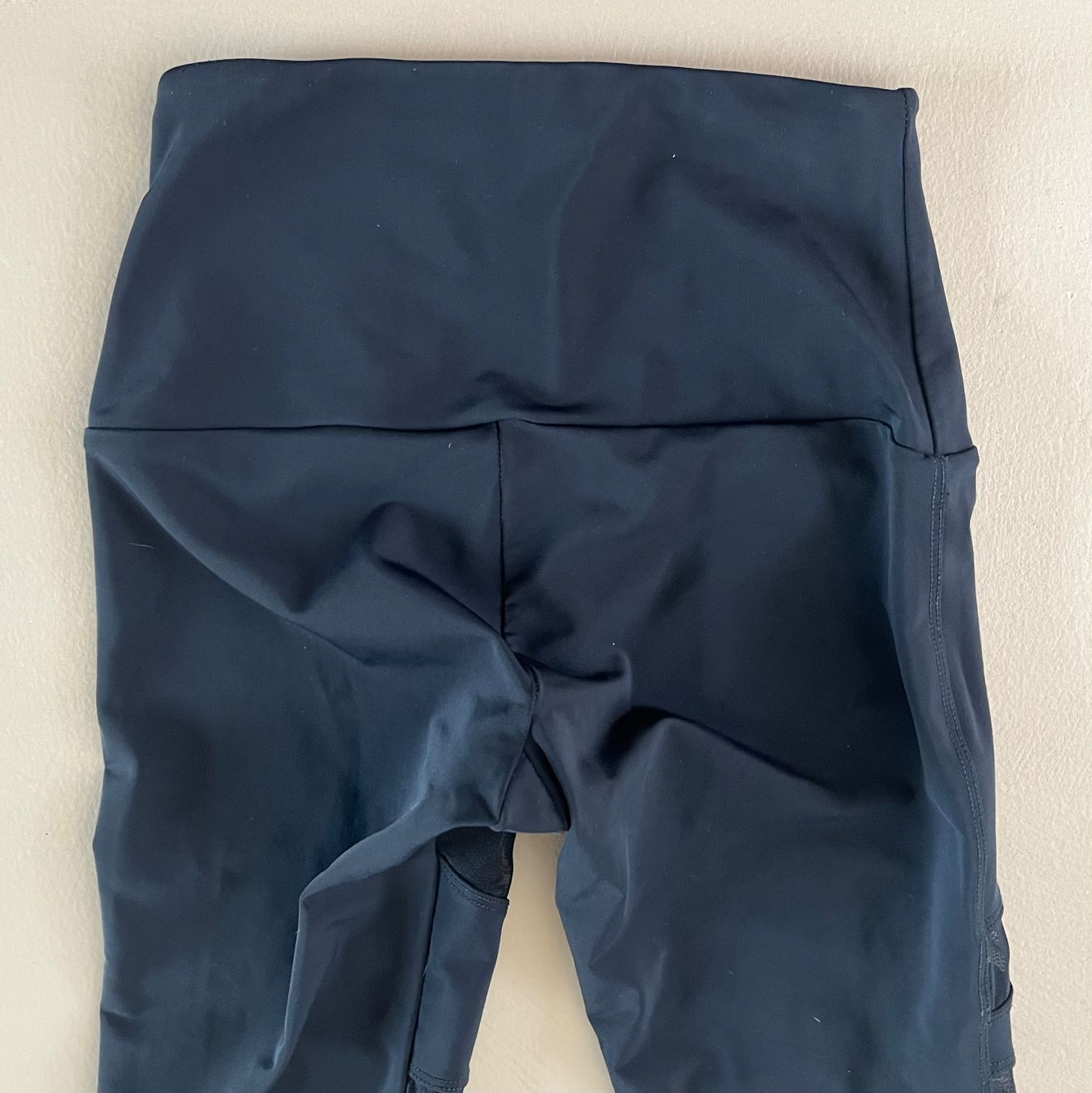 Leggings: ONZIE Leggings 🖤 – Usato da zürich venduto da vintage12 5