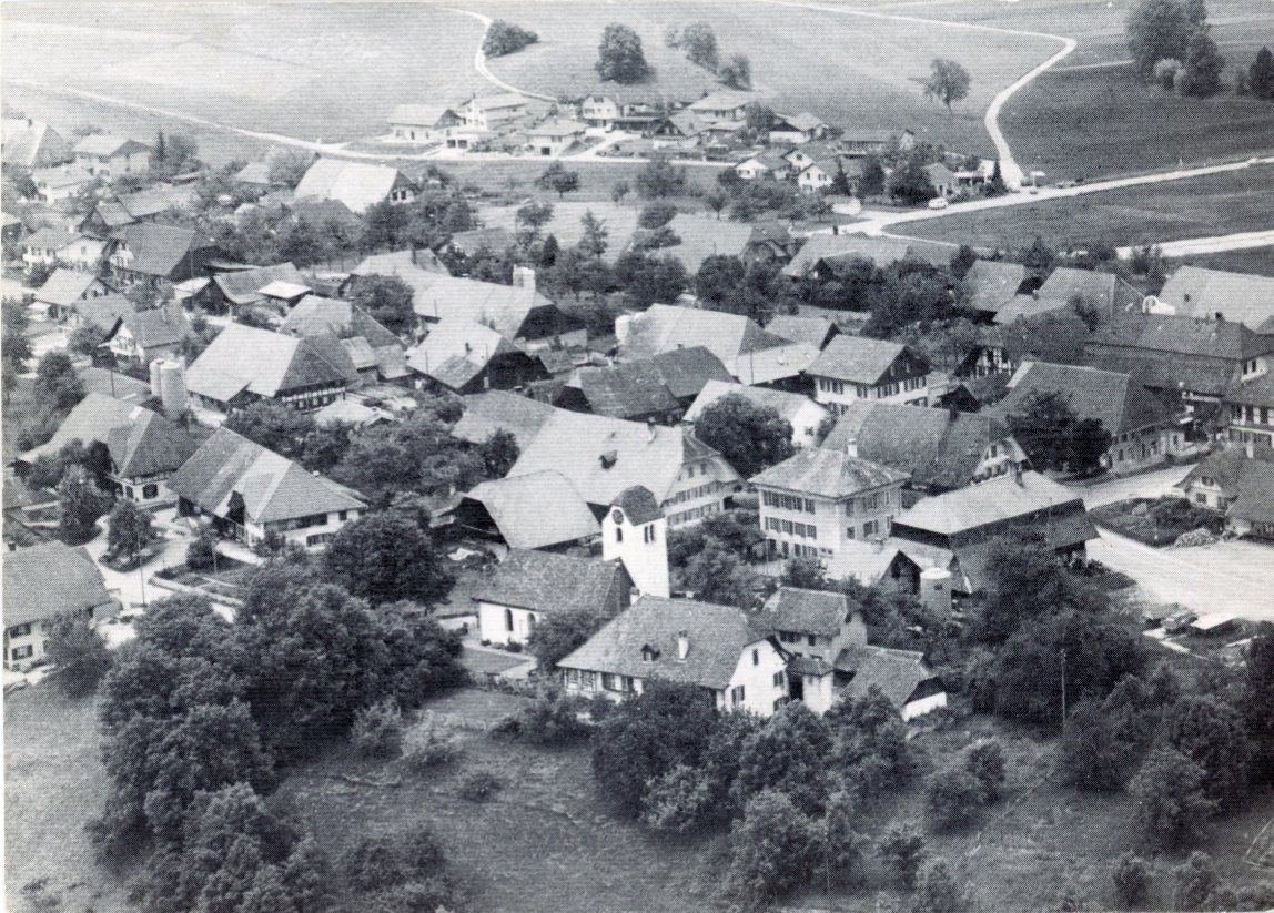 Cartoline postali: Walperswil   BE        um 1986 – Usato da Brig venduto da Valcards54