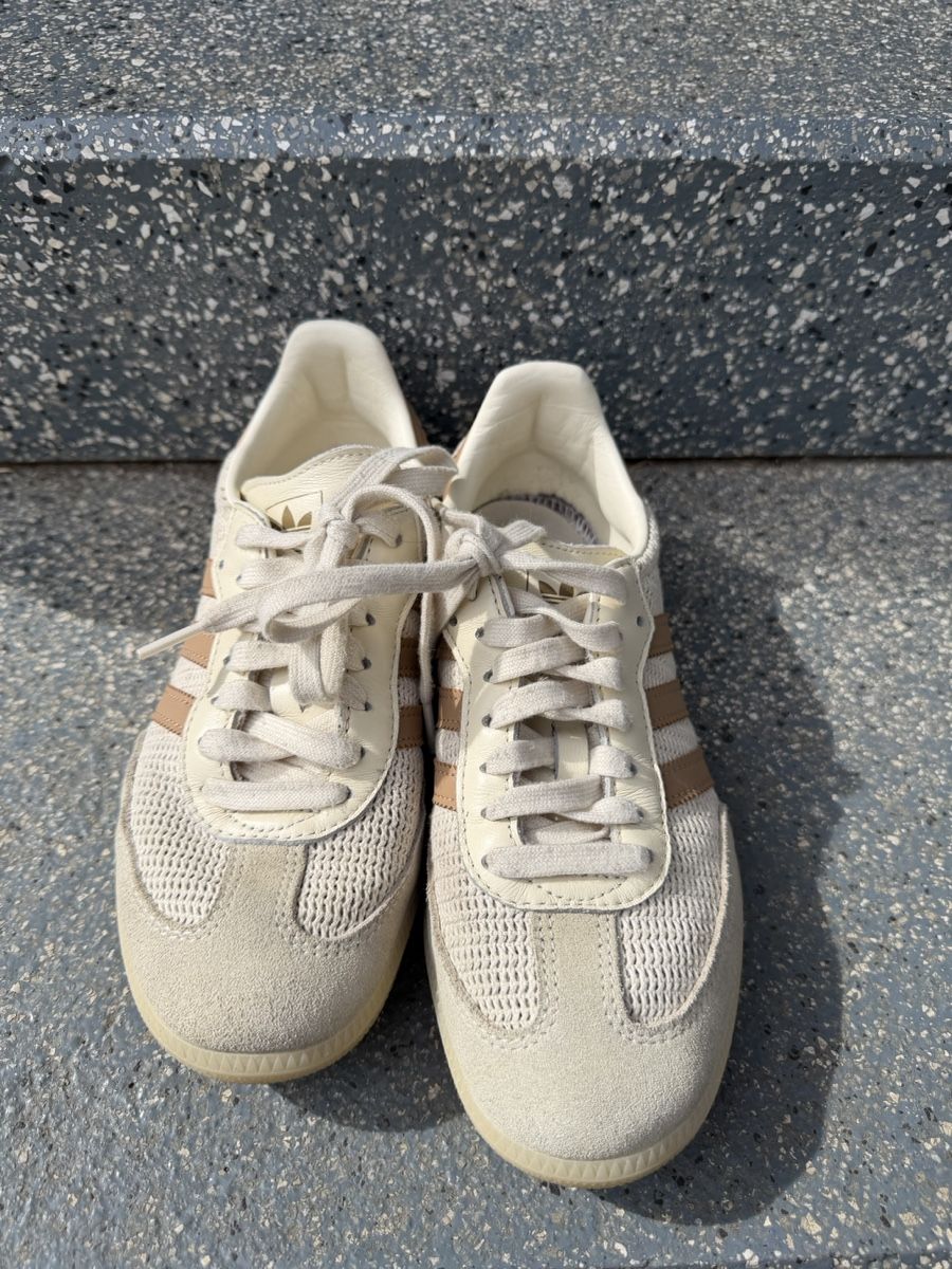 Adidas Herrenschuhe: Adidas Sneaker beige – Gebraucht aus Rorschach von elvi20