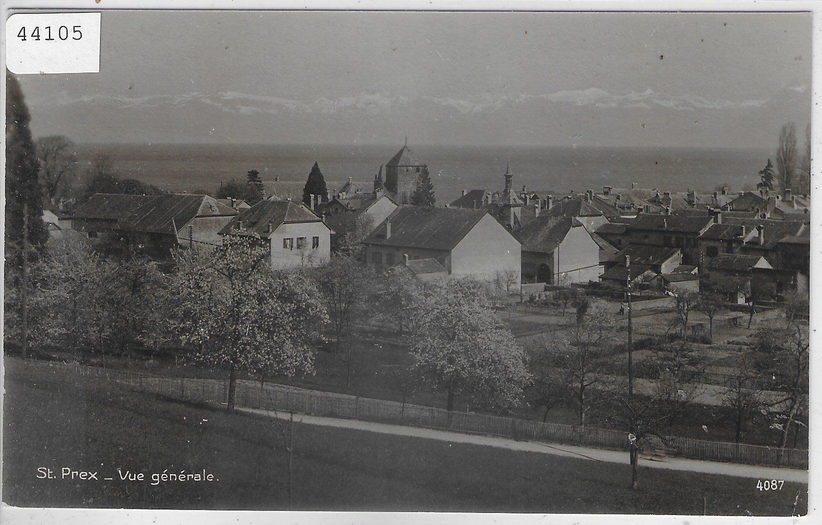 Cartoline postali: St. Prex - Vue generale – Usato da Ettingen venduto da Kartenplanet