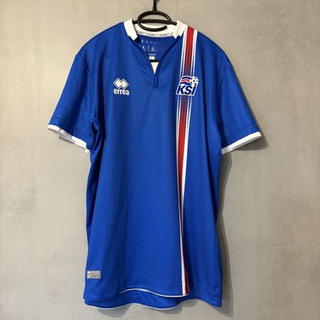 Island Trikot Errea