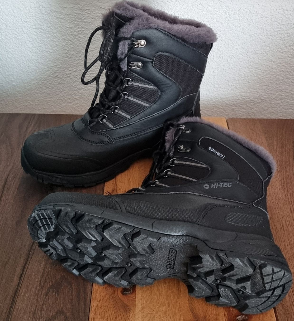 Damenschuhe: Schneestiefel schwarz,Gr.40 – Neu und originalverpackt aus Frauenfeld von Bleeddragon