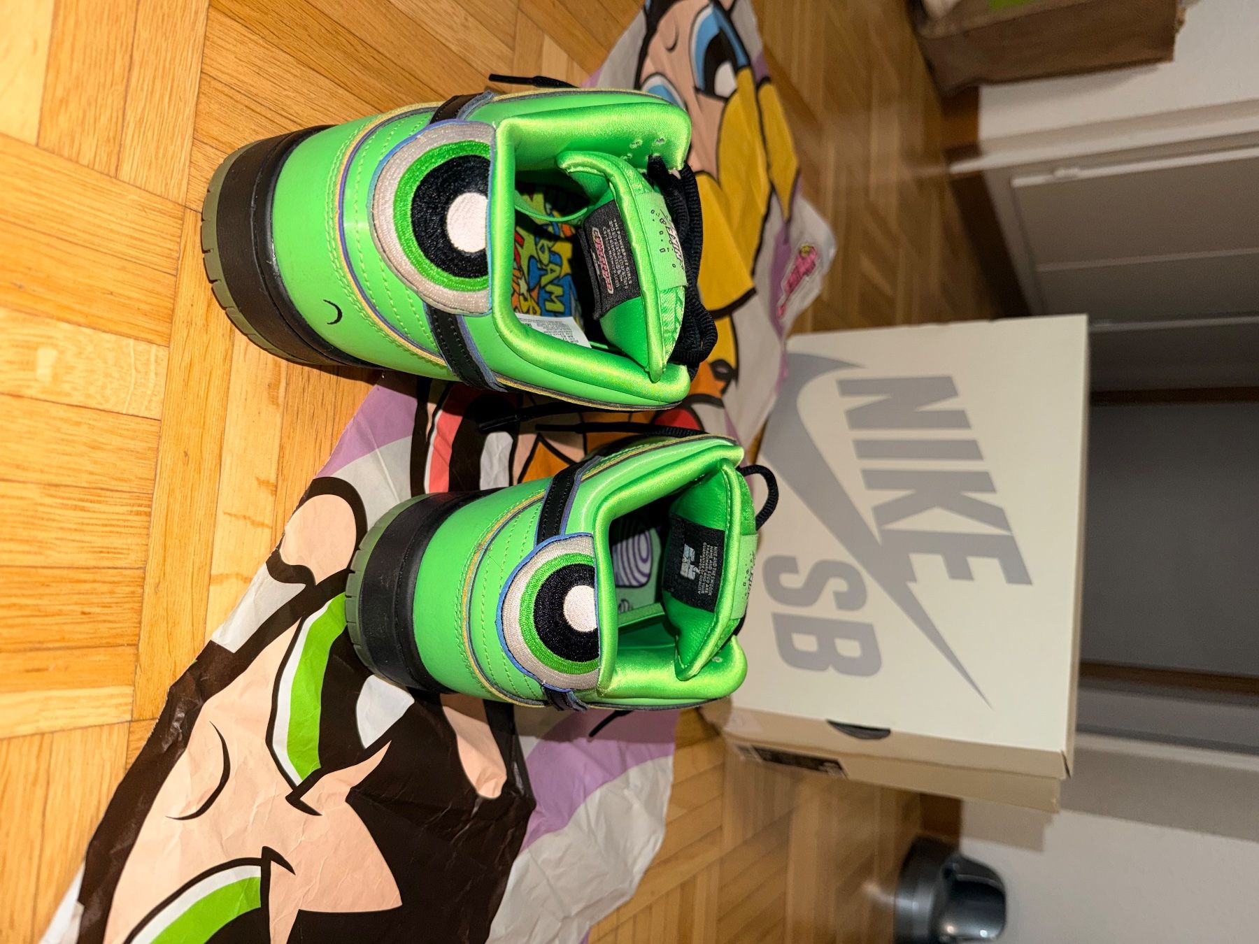 Nike Scarpe da uomo: Nike SB Dunk Low Les Super Nanas Rebelle – Usato da Romont FR venduto da man_n79v 3